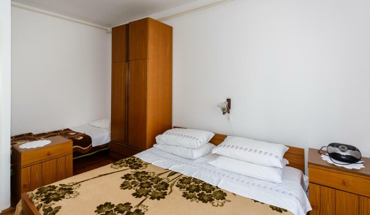 קרק Apartmani Jelica מראה חיצוני תמונה